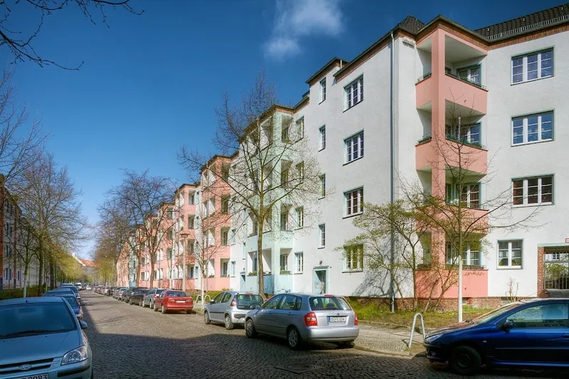 Ein Zuhause mit Charakter: Attraktive Altbauwohnung sucht Nachmieter! — photo 1